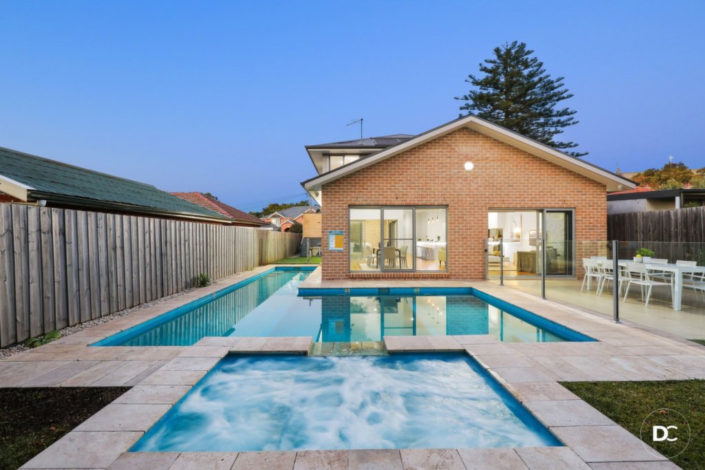 4 John Street, Concord, 2137