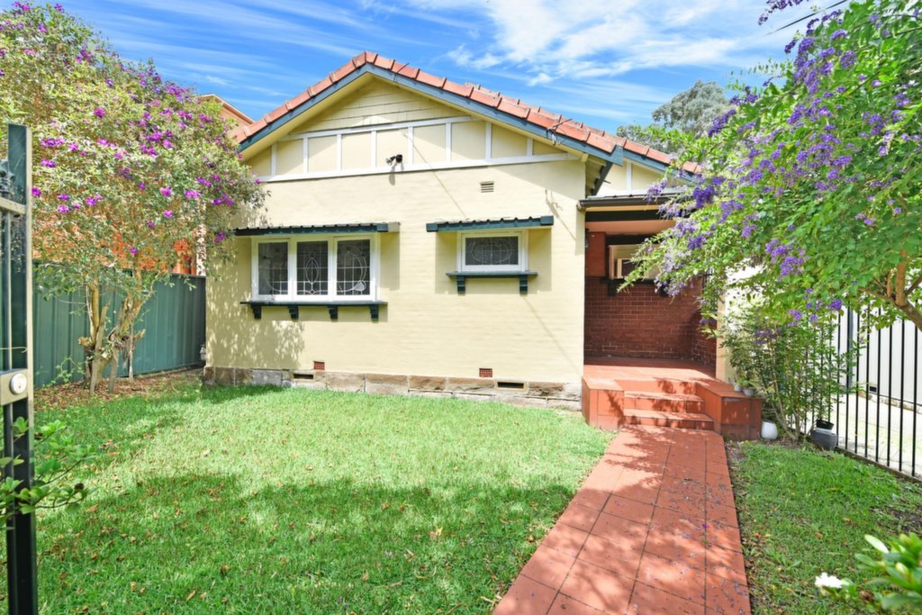 22 John Street, Concord, 2137